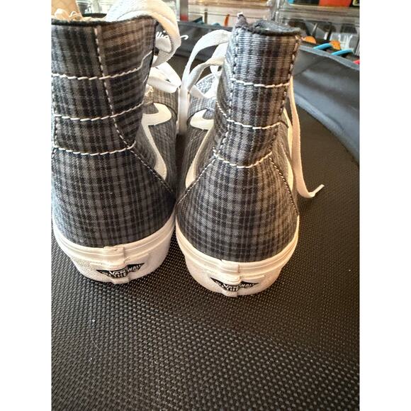 Women's Vans HighTop Gray, Black and White Plaid, GUC, Size 10 - Picture 5 of 5
